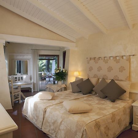 Forte Village Resort - Bouganville Santa Margherita di Pula Quarto foto